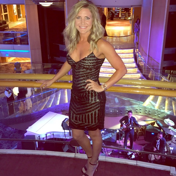 Meet your Posher, Tiffany - Picture 1 of 1